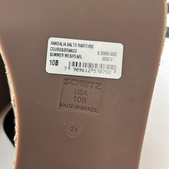 Schutz slide - Picture 5 of 8